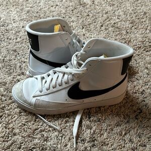 nike blazers - barely worn